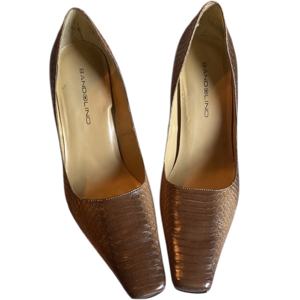 Bandalino size 8.5 Gervaiss Brown/Beige snakeskin 4” spiked heel, square toe